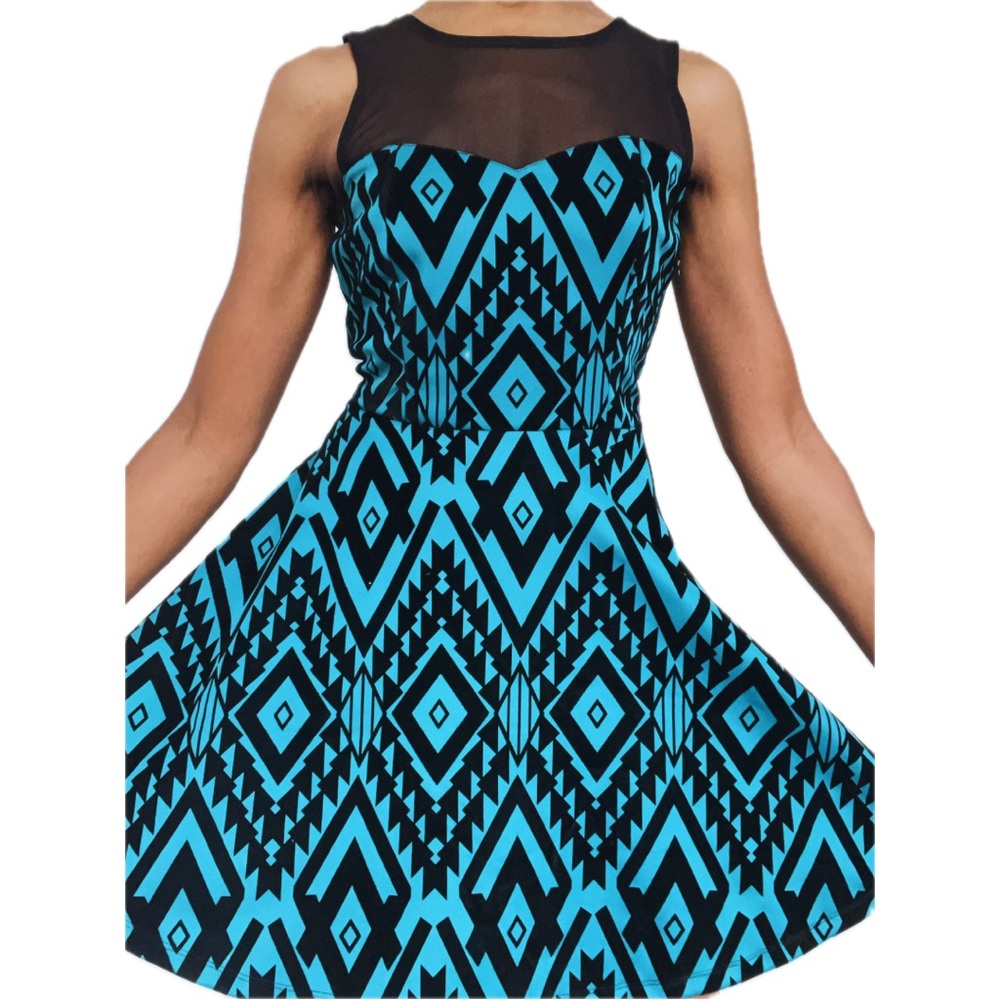 TRIXXI•BEAUTIFUL VIVID SWING DRESS•BLACK & TURQUOISE•SIZE L